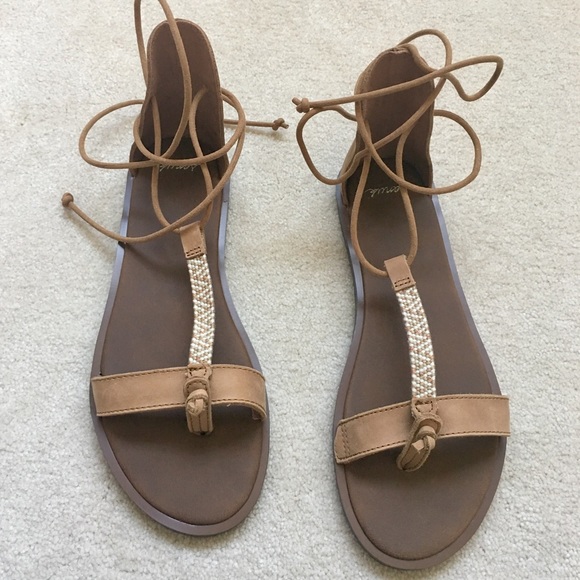 Sanuk Shoes - Sanuk sandals